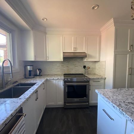 Yonge And Finch Subway !P Cozy & Quiet Private Bdr With Private Bathroom Toronto Esterno foto