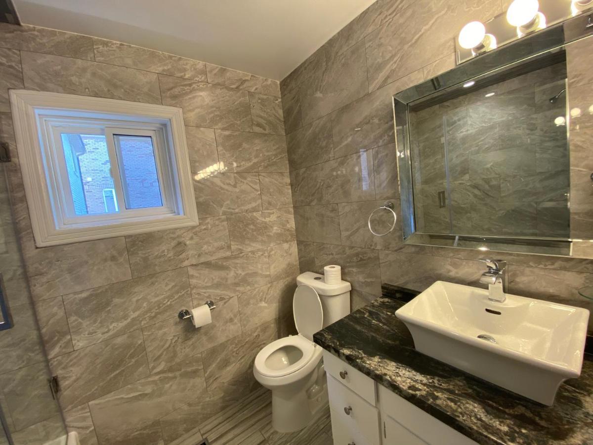 Yonge And Finch Subway !P Cozy & Quiet Private Bdr With Private Bathroom Toronto Esterno foto