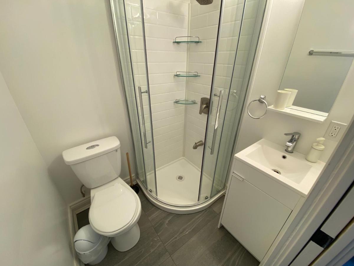 Yonge And Finch Subway !P Cozy & Quiet Private Bdr With Private Bathroom Toronto Esterno foto