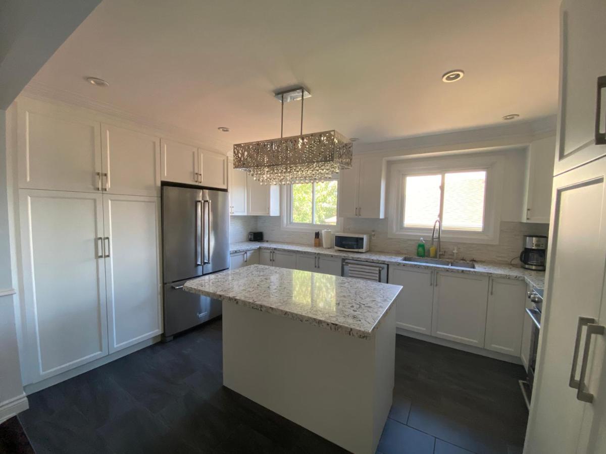Yonge And Finch Subway !P Cozy & Quiet Private Bdr With Private Bathroom Toronto Esterno foto